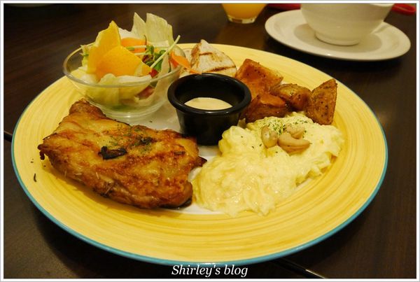 Vegas Fresh Cafe 義達餐廳(原Vegas Vegas維加斯美式餐廳)：中山站‧ Vegas Fresh Cafe義達餐廳