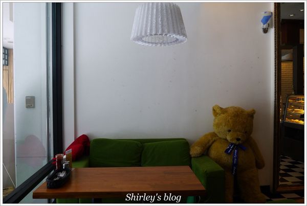 Vegas Fresh Cafe 義達餐廳(原Vegas Vegas維加斯美式餐廳)：中山站‧ Vegas Fresh Cafe義達餐廳