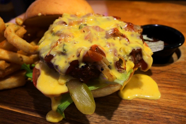 Vegas Fresh Cafe 義達餐廳(原Vegas Vegas維加斯美式餐廳)：【台北中山．口碑卷】Vegas Fresh Cafe 義達餐廳 / 原Vegas Vegas維加斯美式餐廳