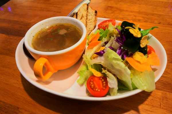 Vegas Fresh Cafe 義達餐廳(原Vegas Vegas維加斯美式餐廳)：【台北中山．口碑卷】Vegas Fresh Cafe 義達餐廳 / 原Vegas Vegas維加斯美式餐廳