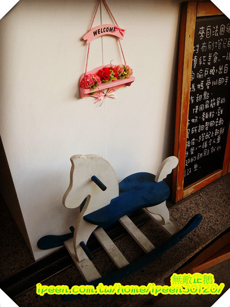 老樣子 法式薄餅：【台南】甜點吃再多也不怕~《老樣子 法式薄餅》