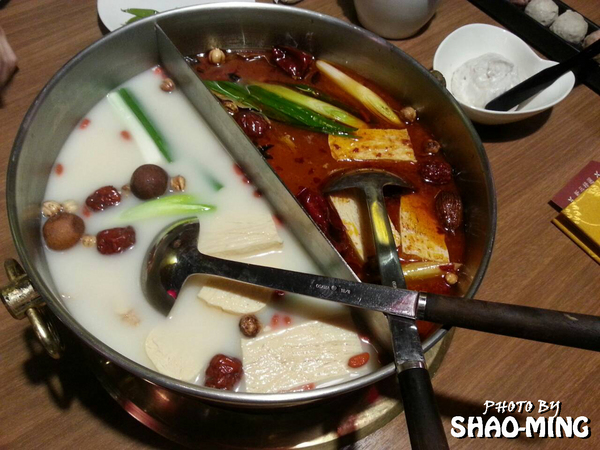 畏公長生麻辣鍋:(松山)香濃溫辣、誘人美味『畏公長生麻辣鍋』超美味完美麻辣鍋