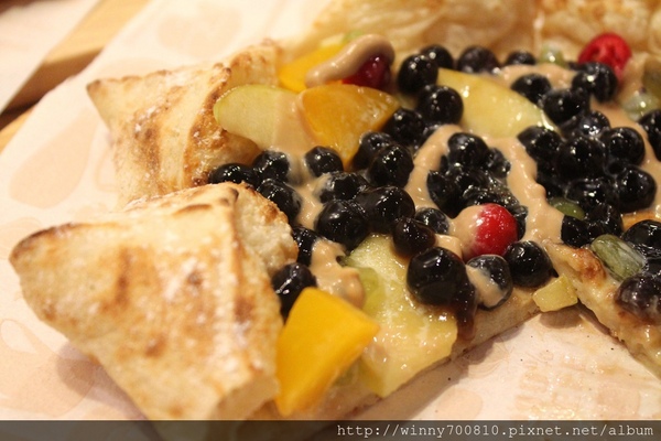 TINO'S PIZZA CAFE 堤諾比薩(莊敬門市)：台北/信義 義式自然發酵甜在星PIZZA，香Q有食趣!【TINO'S PIZZA CAFE堤諾比薩】（莊敬店）捷運101/世貿站