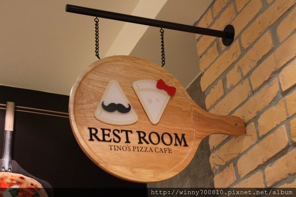 TINO'S PIZZA CAFE 堤諾比薩(莊敬門市)：台北/信義 義式自然發酵甜在星PIZZA，香Q有食趣!【TINO'S PIZZA CAFE堤諾比薩】（莊敬店）捷運101/世貿站