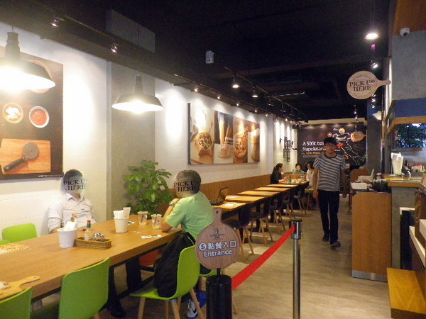 TINO'S PIZZA CAFE 堤諾比薩(莊敬門市)：創新又親民的『堤諾比薩(莊敬店)』服務優.氣氛佳.味道好-[可圈可點]