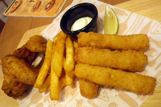 TINO'S PIZZA CAFE 堤諾比薩(莊敬門市)：創新又親民的『堤諾比薩(莊敬店)』服務優.氣氛佳.味道好-[可圈可點]