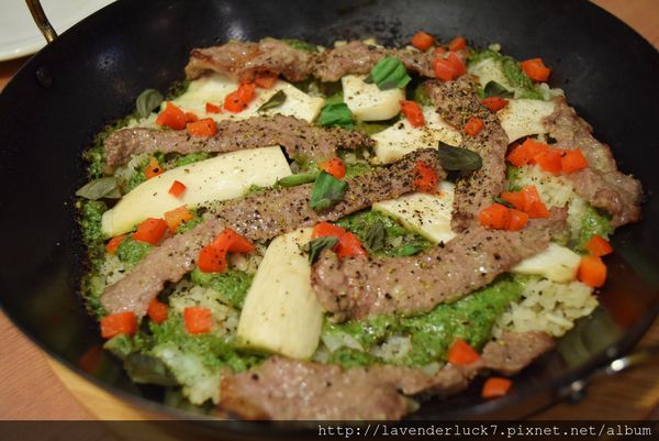 TINO'S PIZZA CAFE 堤諾比薩(莊敬門市):☆Tino's pizza沒有珍珠的遺憾用麻糬取代...