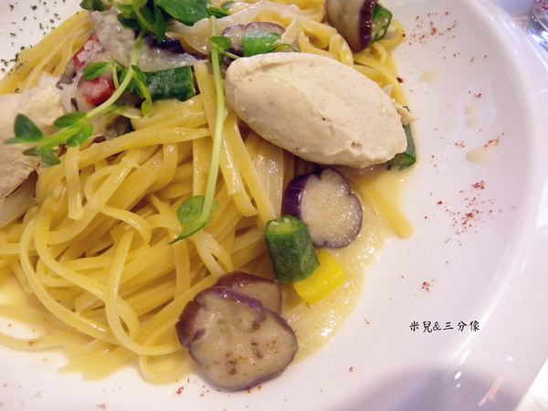 知貳茶館：[台北] 知貳茶館 迪化街商圈 搭新舊時光，串東西文化