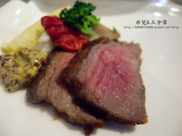 知貳茶館：[台北] 知貳茶館 迪化街商圈 搭新舊時光，串東西文化