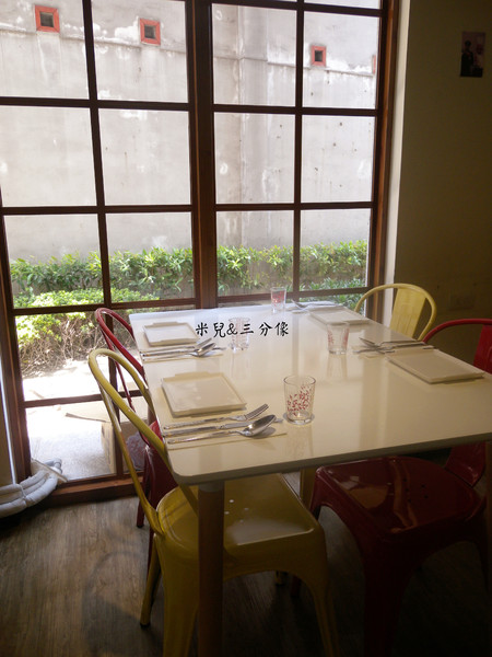 知貳茶館：[台北] 知貳茶館 迪化街商圈 搭新舊時光，串東西文化