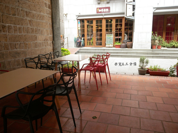 知貳茶館：[台北] 知貳茶館 迪化街商圈 搭新舊時光，串東西文化