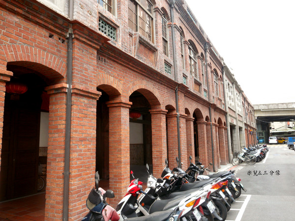 知貳茶館：[台北] 知貳茶館 迪化街商圈 搭新舊時光，串東西文化