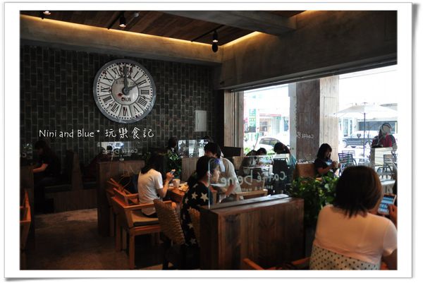 韓國咖啡caffe bene13.jpg