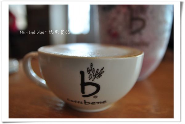 韓國咖啡caffe bene23.jpg