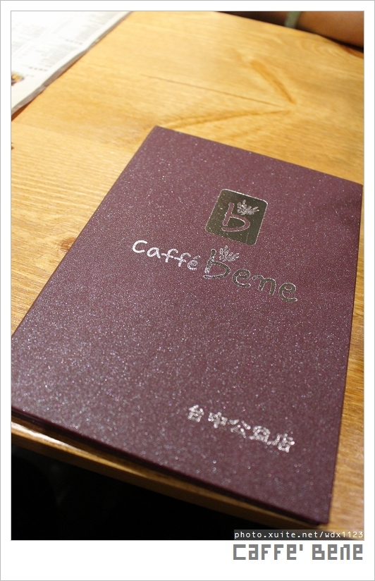 caffe bene韓國咖啡館：Caffe Bene(台中公益店)✪不管有沒有看韓劇，就是要來嚐鮮✪午夜場新選擇~103.04.24