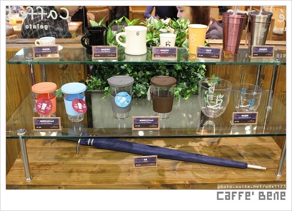 caffe bene韓國咖啡館：Caffe Bene(台中公益店)✪不管有沒有看韓劇，就是要來嚐鮮✪午夜場新選擇~103.04.24