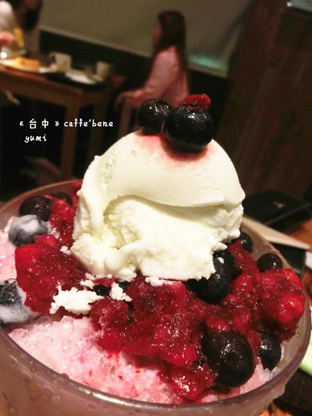 caffe bene韓國咖啡館：【台中食記】韓迷快來朝聖~韓國人氣咖啡店進駐台中@caffe' bene公益店