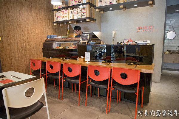 宇兵衛壽司：【食記】｛高雄。左營區｝嚴選新鮮食材不怕比較的宇兵衛壽司~鮮