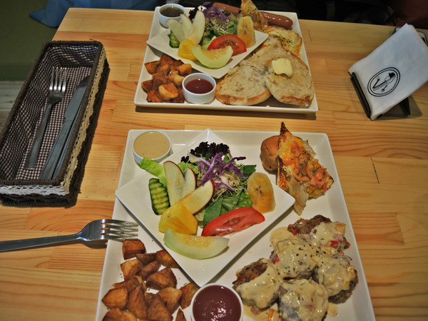 造角：[台中]平價美味早午餐X米香咖啡IN造角