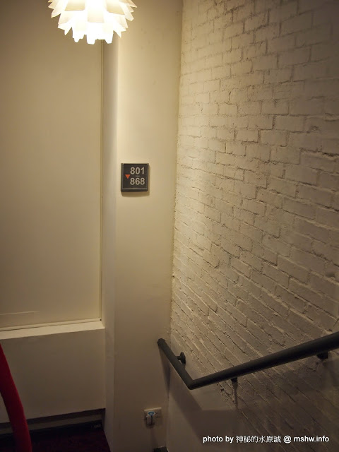 NEOSOHO 萬邦個旅商務：【景點】台北NEOSOHO Taiwan 萬邦個旅商務中心@中正捷運MRT台北車站 : 區位便捷完善,環境舒服乾淨,適合短暫休憩與包車旅遊的膠囊旅館進化版!