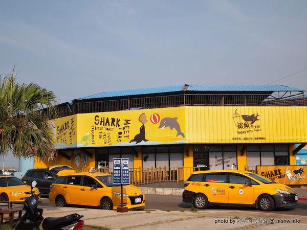 NEOSOHO 萬邦個旅商務：【景點】台北NEOSOHO Taiwan 萬邦個旅商務中心@中正捷運MRT台北車站 : 區位便捷完善,環境舒服乾淨,適合短暫休憩與包車旅遊的膠囊旅館進化版!