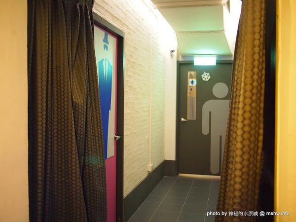 NEOSOHO 萬邦個旅商務：【景點】台北NEOSOHO Taiwan 萬邦個旅商務中心@中正捷運MRT台北車站 : 區位便捷完善,環境舒服乾淨,適合短暫休憩與包車旅遊的膠囊旅館進化版!