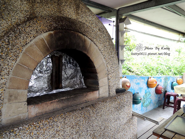 2014-3-22大嬸婆窯烤pizza (10).jpg