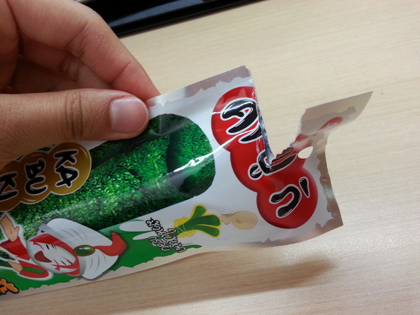 雅富卷卷燒零食系列：【口碑卷18】刷嘴系列。一口接著一口吃不停  