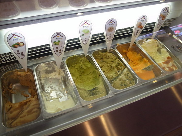 振頤軒(中山店):<新北|樹林>美味瑞士捲~特色麵包~手工義式冰淇淋~霜淇淋~振頤軒(中山店)