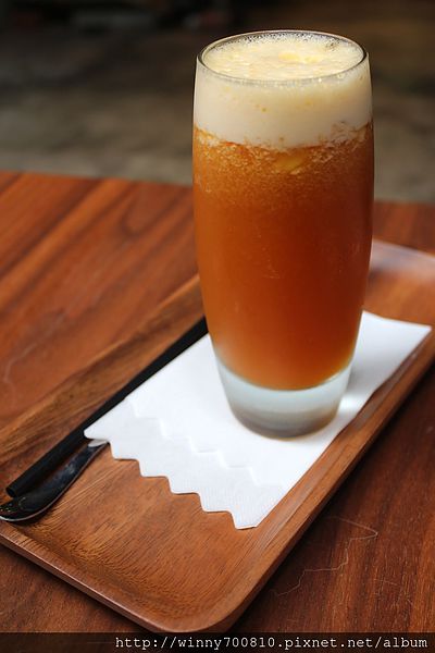 民生工寓coffee essential:台北 松山。舒適巷弄咖啡廳 民生工寓coffee essential 捷運松山機場站