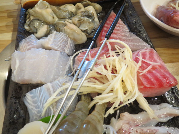 潮間帶精緻鍋物:【邀約】兼具海洋氣息及食材創意的"潮間帶精緻鍋物"食記