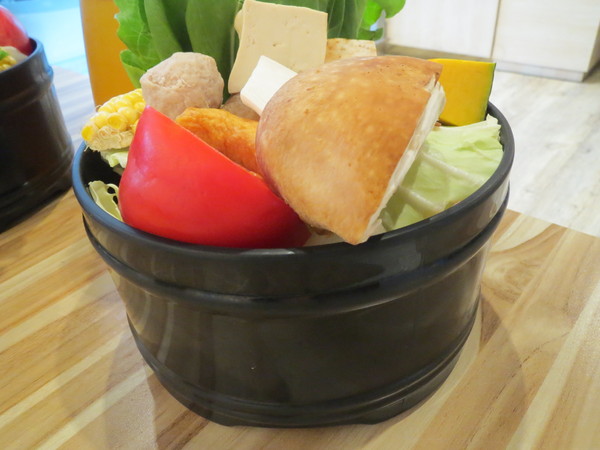 潮間帶精緻鍋物:【邀約】兼具海洋氣息及食材創意的"潮間帶精緻鍋物"食記