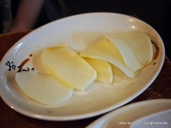 出一張嘴(中港店):【食記】台中出一張嘴中港店@西區BRT中正國小 : 水準還在的日式燒肉店,點餐不手軟的食肉天堂,幸福真的只要出一張嘴!