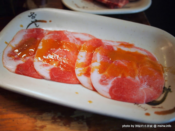 出一張嘴(中港店):【食記】台中出一張嘴中港店@西區BRT中正國小 : 水準還在的日式燒肉店,點餐不手軟的食肉天堂,幸福真的只要出一張嘴!