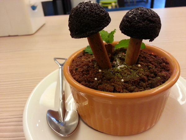 Mr.M 米契爾先生主題餐廳： 【口碑券15】隱藏版菇菇盆栽，沒預約就吃不到了。 