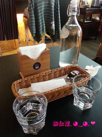 Mr.M 米契爾先生主題餐廳：(台中)Mr.M 米契爾先生之超萌的菇菇盆栽