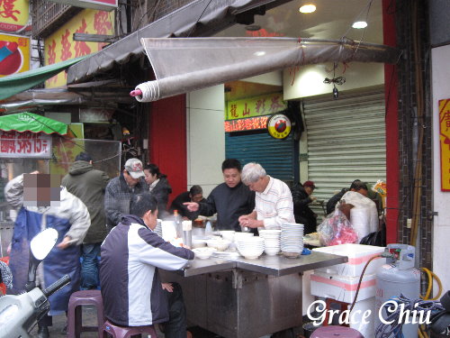 廣州街無名魚湯：艋舺在地早餐～廣州街上無名魚湯