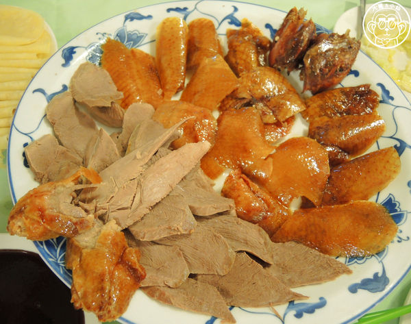 宋廚北方菜館:呷飽祙【台北信義・宋廚菜館】好難訂位的烤鴨餐廳