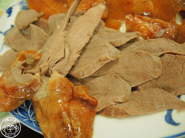 宋廚北方菜館:呷飽祙【台北信義・宋廚菜館】好難訂位的烤鴨餐廳