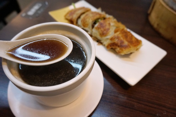 海餃七號(興安門市):海餃七號 - 七彩手工水餃.湯包 ~ 推薦牛肉捲餅