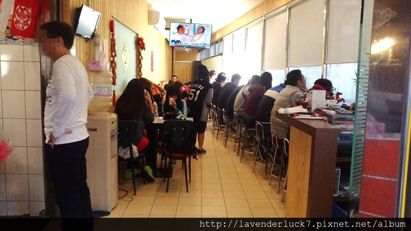 彩日式拉麵專賣店:☆淡水彩拉麵-超值排隊名店