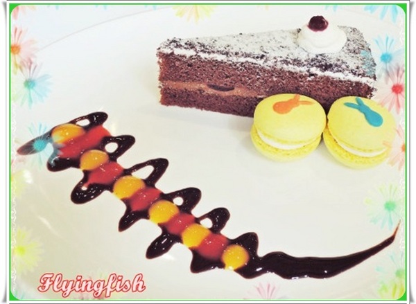 Trattoria Reggiano：✜ 欲罷不能滴創意異國料理(早午餐＋慶生餐)－「Trattoria Reggiano」(◕‿◕)♥