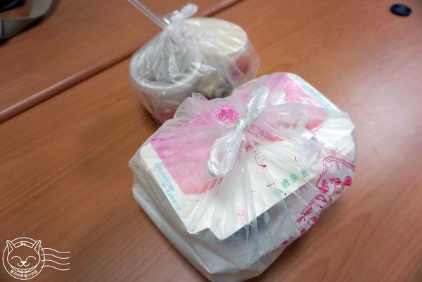 御餃子專門店：【星羽愛美食-台中】小店專賣特別口味煎餃，芋丁燒糯米好像煎的燒賣，麻婆花椒子辣香麻一次滿足~御餃子專賣店。