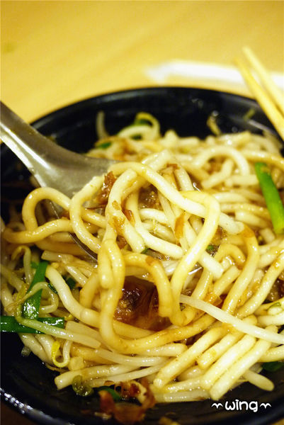 林家臭豆腐：［台東］正氣街美食小吃【林記(林家)臭豆腐】【老東台米苔目】【寶桑湯圓】(近正氣路夜市)