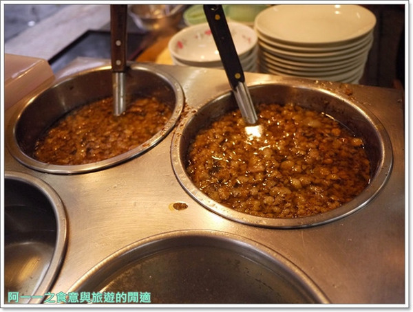 李記宜蘭肉焿&特殊口味豬血湯:台北西門町美食 李記宜蘭肉焿&特殊口味豬血湯~加入梅子的不膩魯肉飯