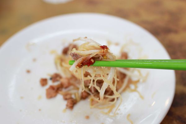 【台北小吃】李記宜蘭肉羹-充滿古早味與不同風味的小吃