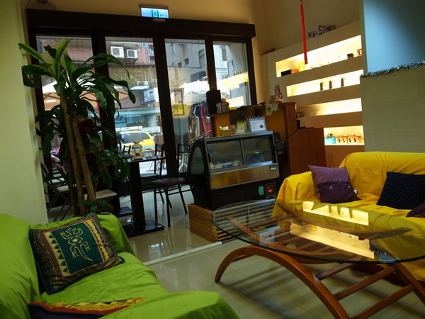 QA 健康異想世界:<台北|新店>營養師開的咖啡廳~雨林認證咖啡~健康手做甜點~QA異想世界