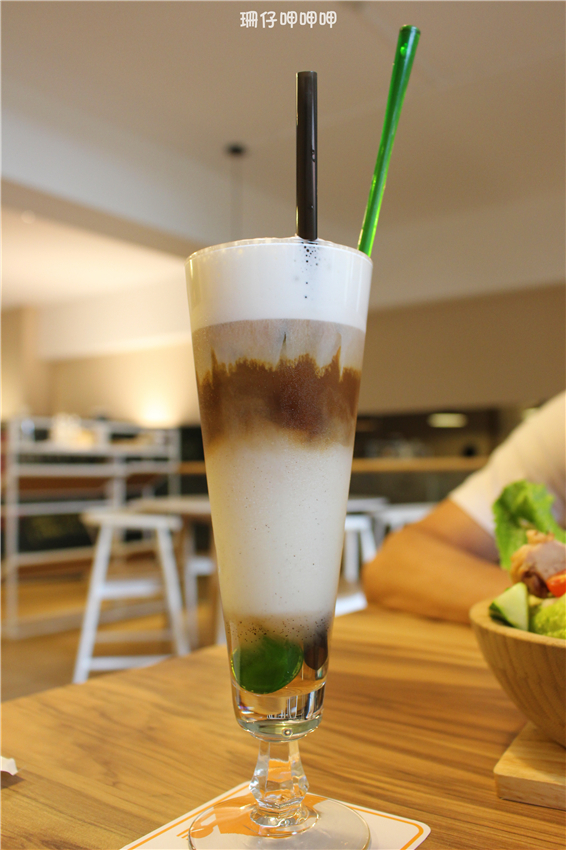 誠食咖啡 Genuine Cafe & Food:誠食咖啡Genuine Café Food✪環境優、聚餐的好所在~103.07.22