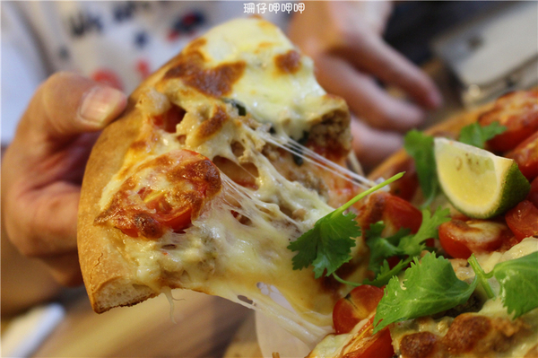 誠食咖啡 Genuine Cafe & Food:誠食咖啡Genuine Café Food✪環境優、聚餐的好所在~103.07.22