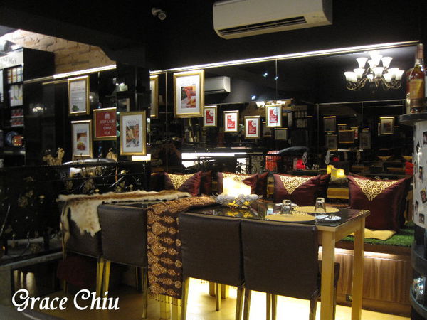 FrenchWindows 琺蘭綺瑥朵%2F捷運市政府站%2F英國唐寧Twinings%2F高級餐廳